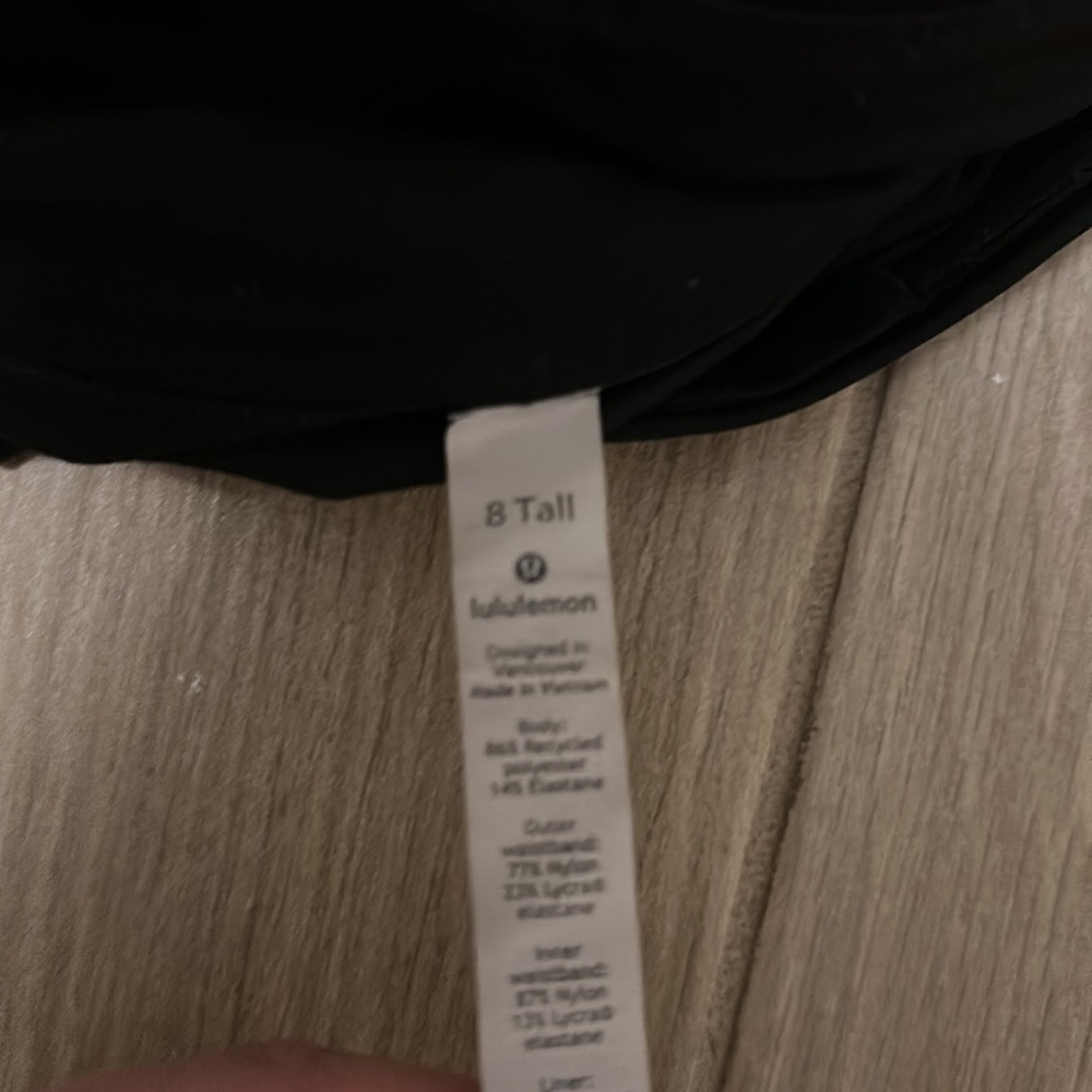 Lululemon shorts - Picture 3 of 3